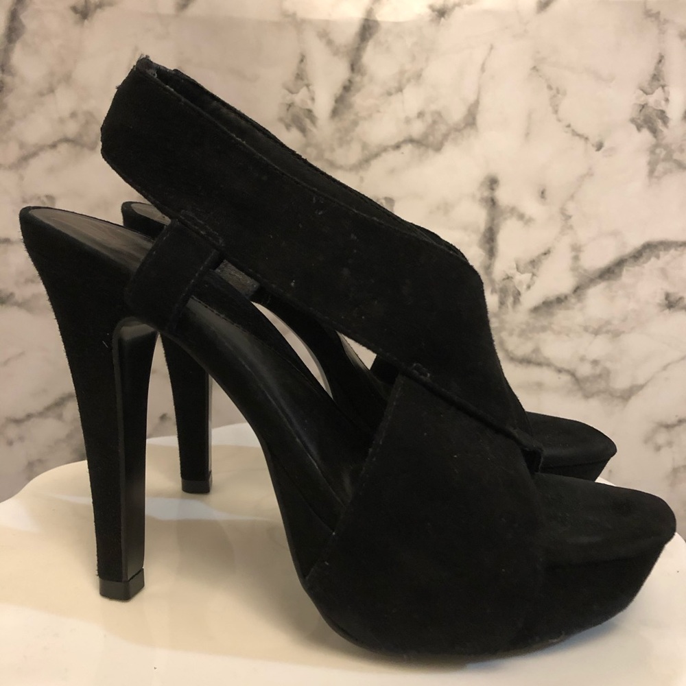 DVF Black Slingback Velvet Heels size 6 - Picture 2 of 8